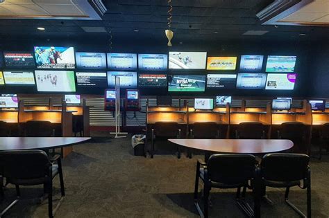 club hawthorne peoria sports betting